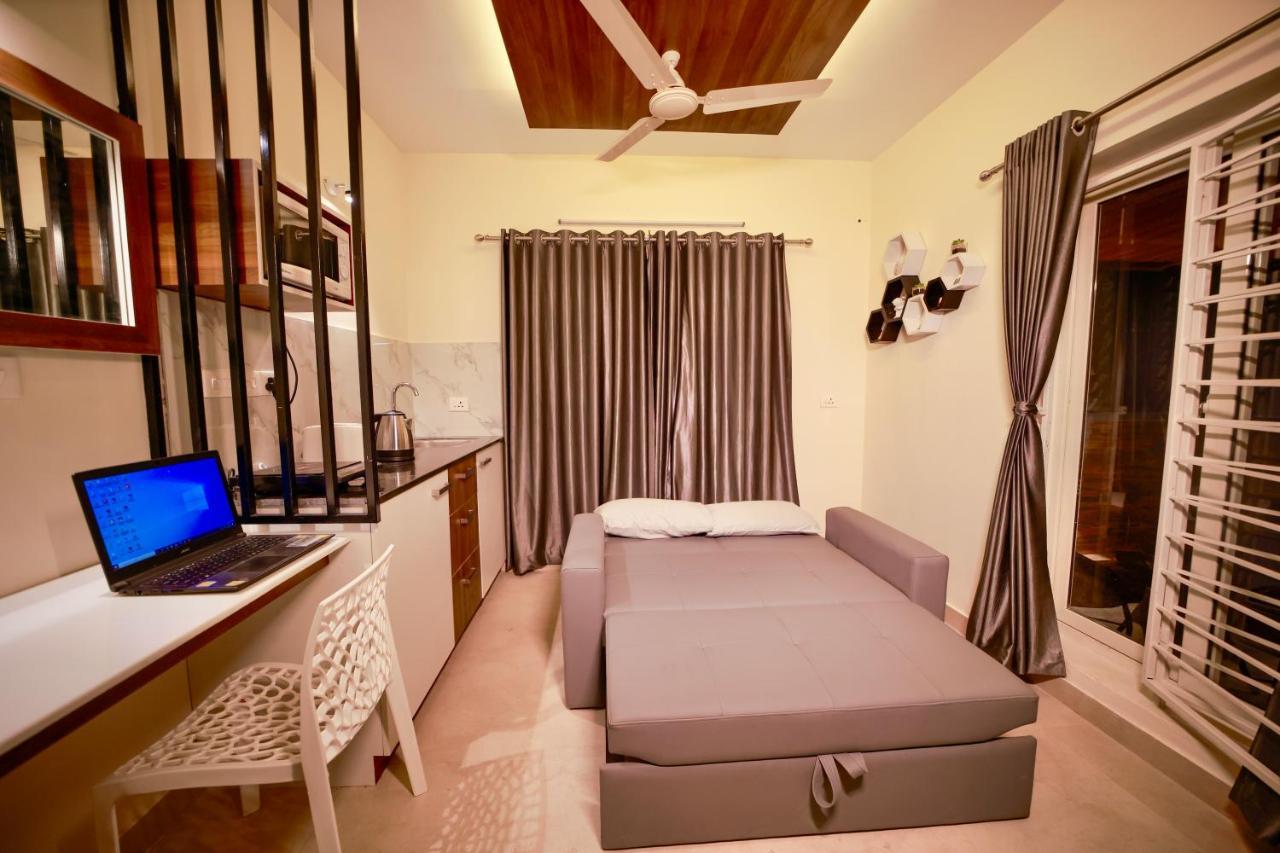 होटल के अलावा Royale Living Spaces - Luxury Serviced *