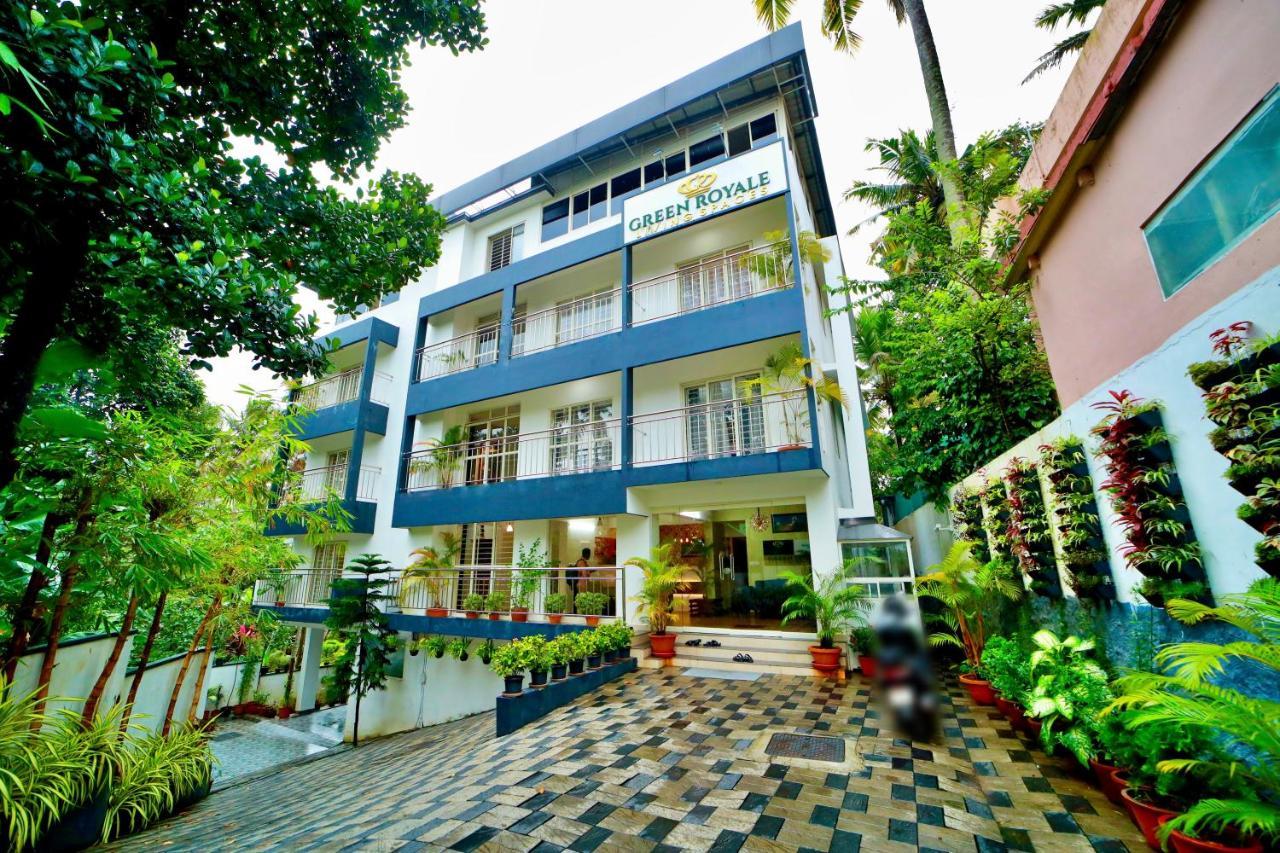 Royale Living Spaces - Luxury Serviced *
