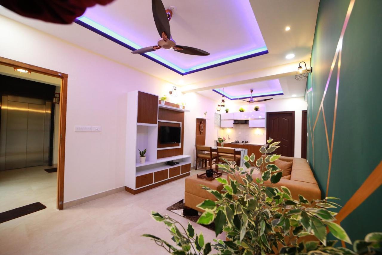 Royale Living Spaces - Luxury Serviced * Thiruvananthapuram