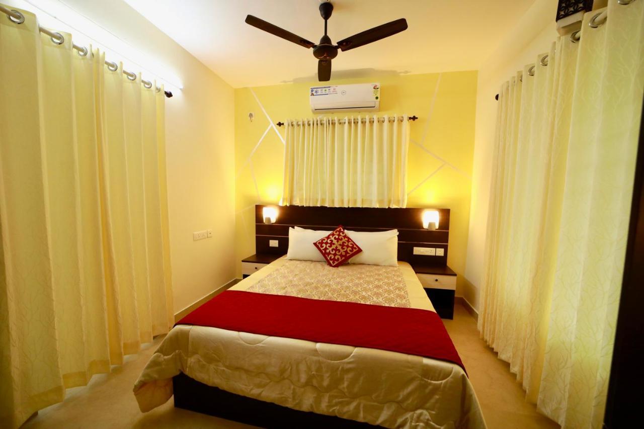 Royale Living Spaces - Luxury Serviced * Thiruvananthapuram