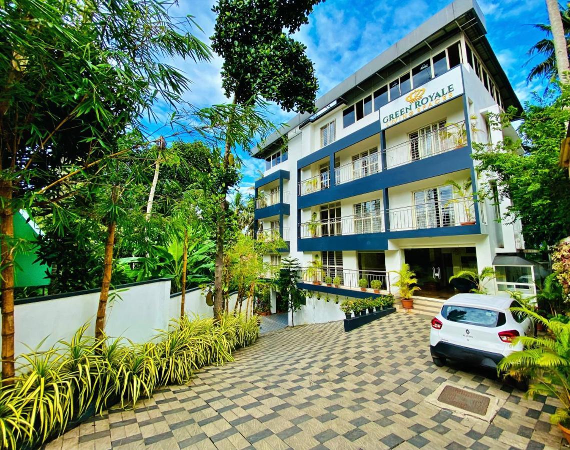 Royale Living Spaces - Luxury Serviced *