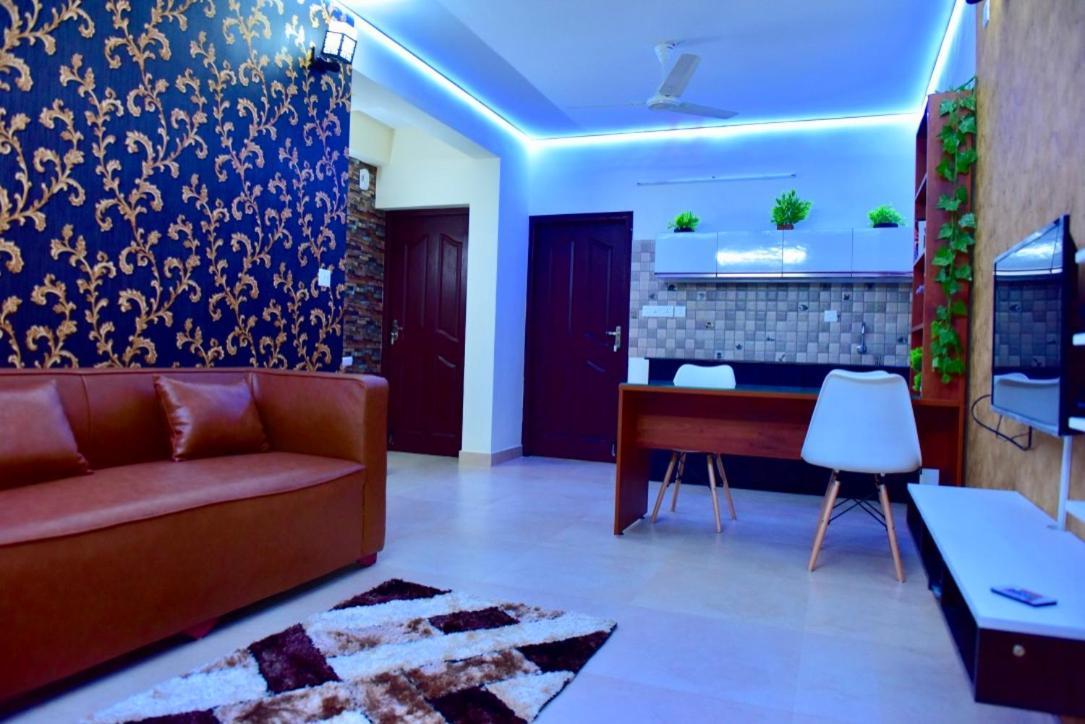 Royale Living Spaces - Luxury Serviced *