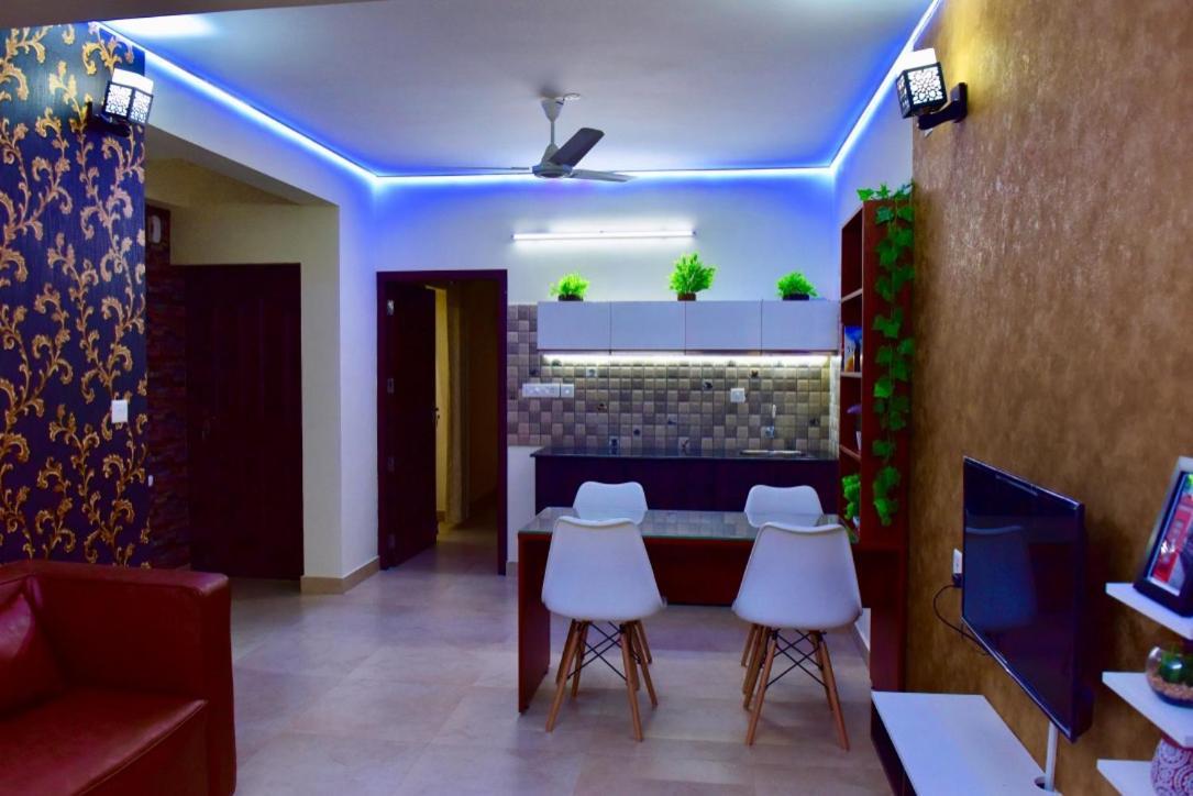 होटल के अलावा Royale Living Spaces - Luxury Serviced Thiruvananthapuram